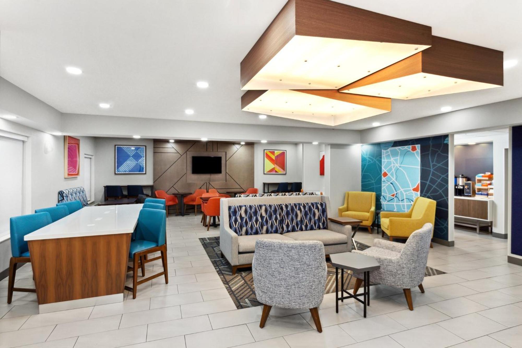 Holiday Inn Express Fremont By Ihg Экстерьер фото