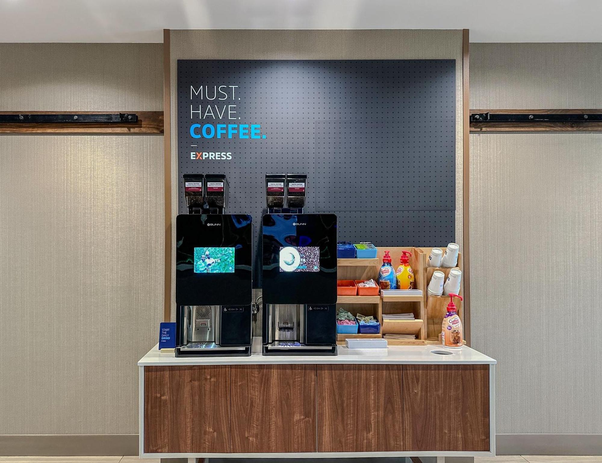 Holiday Inn Express Fremont By Ihg Экстерьер фото